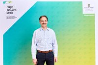 Microvista's CEO Dr. Robin Höhne präsentiert den nominierten ScanExpress.