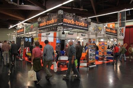 Messestand von Muck-Truck (Foto: Weber Baumaschinen und Fahrzeuge GmbH)