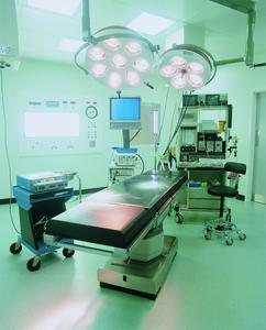 Berker Steckdosen mit Kontroll-LED eignen sich besonders für den Einsatz in Krankenhäusern.