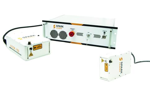 Die Laser der ALCOR-Serie liefern bei 920 nm (oder/und 1064 nm) eine hohe mittlere Leistung mit ultrakurzen Femtosekundenpulsen (bis zu <100 fs) bei hoher Wiederholrate (80 MHz Standard, andere optional) in einem ultrakompakten und robusten Format. In der Dual-Wavelength-Version werden simultan zwei Wellenlängen bereitgestellt.