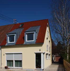 Stein auf Stein gemauerte Häuser lassen sich mit einem INTHERMO WDVS energetisch optimieren. (Foto: Achim Zielke)