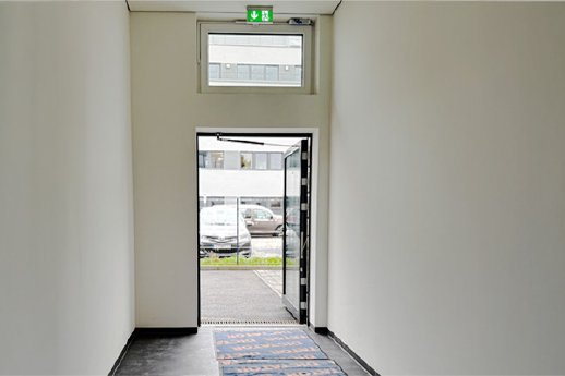 Tueroeffnungsbegrenzer-Fluchtweg-Tuer.jpg