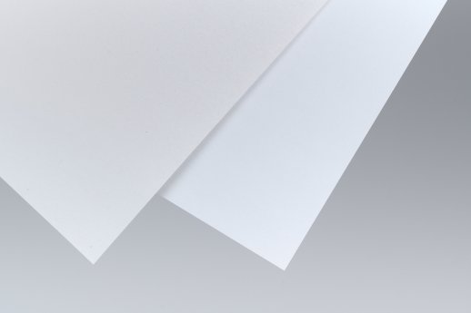 Nova-70g_with_Mag-gloss-60g_on-top.jpg