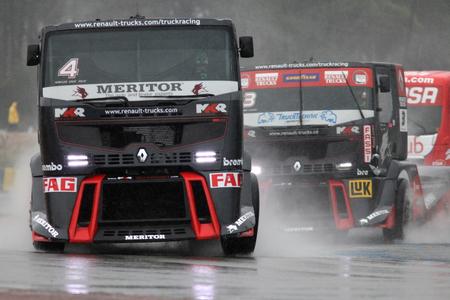 Renault Trucks-MKR Technology gewann in Le Mans den Europameisterschaftstitel 2012 der Teamwertung