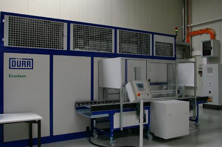 Die Reinigungssysteme zeichnen sich durch eine umfangreiche Serienausstattung, beispielsweise Wärmerückgewinnung, Bypassfiltration und Injektionsflutwachen (IFW), hohe Vakuumleistung, Einrichtungen zur Reduzierung von Energieverbrauch und Emissionen, aus.