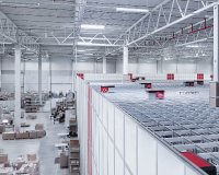 AutoStore Lösung beim Element Logic Kunde Bergfreunde