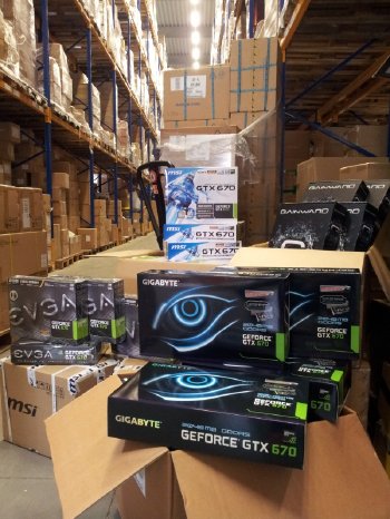NVIDIA GeForce GTX 670 lagernd bei Caseking!.jpg