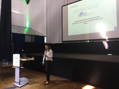 Anne Browa bei der Fachtagung zum Thema „Technische Assistenzsysteme“