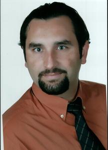 Dr. Mesut Ciper
