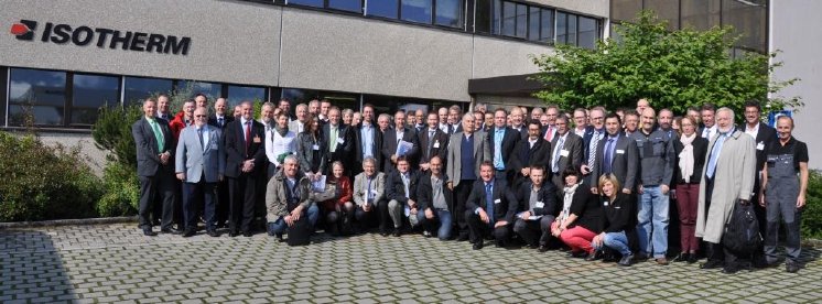 Die Teilnehmer des Deutsch-Schweizerischen Polyurethan-Tages des FSK anlässlich des 40- jährigen.JPG