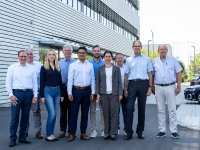 FDP-Politiker besuchen die SKZ-Modellfabrik und das Trainings-Zentrum Qualitätswesen. MdB Karsten Klein, Michael Mörer, Nicole Malsam, MdB Prof. Dr. Andrew Ullmann, Tobias Dutta, Markus Jordan, PStS Katja Hessel (MdB), Christian Knies, Prof. Dr. Martin Bastian (SKZ-Vorstandsvorsitzender), Wolfgang Kuhl (v.l.n.r)