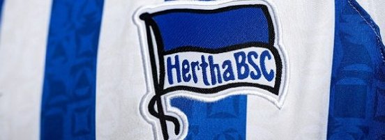 herthabsc_logo-fahne-heimtrikot_2223-590x215.jpg