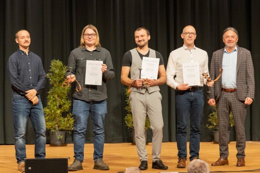 Gruppe Sieger FR Metallgestaltung im Bundeswettbewerb DGF-Preisverleihung-09.11.2024.jpg