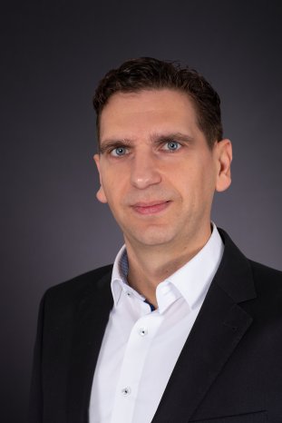 Christian-Fischer-TecArt-Geschäftsführer-CEO.jpg