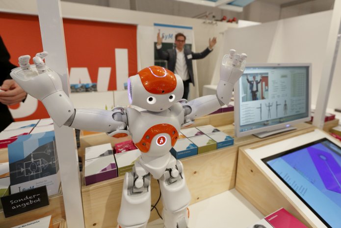 2016-01-27-Intelligente-Assistenzsysteme_Nao-Roboter.jpg
