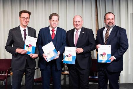 Standards zum Wirtschaftsgrundschutz veröffentlicht (Foto: Detlev Schilke / ASW)