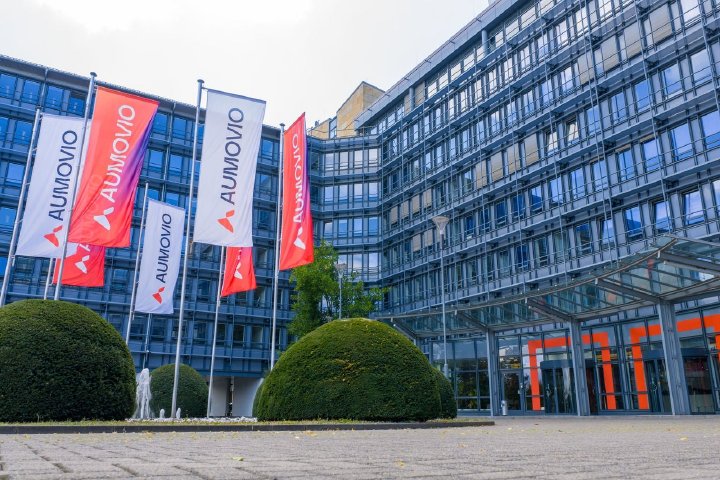AUMOVIO und die BMW Group vertiefen Zusammenarbeit