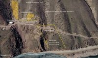 Abbildung 1. Durch die Verwerfung wurden sowohl der Rhyolith als auch die damit verbundene Silbermineralisierung um mindestens 60 m (200 ft) nach Süden gegenüber dieser neu erkannten mineralisierten Struktur verschoben, die von der Oberfläche aus angebohrt werden soll