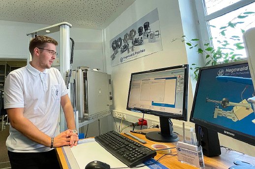 csm_Forschung-Entwicklung_9f8f126c24.jpg