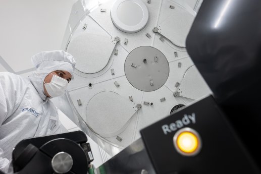 Evatec_Precision-Thin-Film-Coating-Plattform.jpg