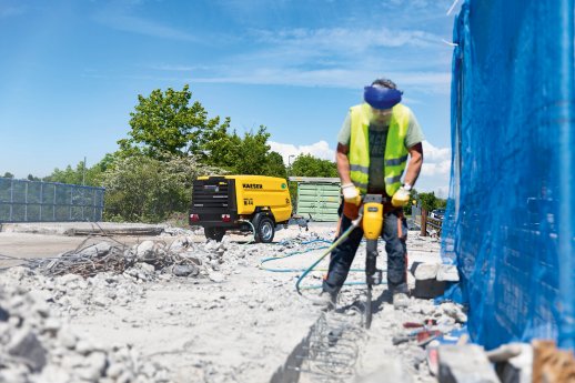 C-M_44_Baustelle_Brücke_01.jpg