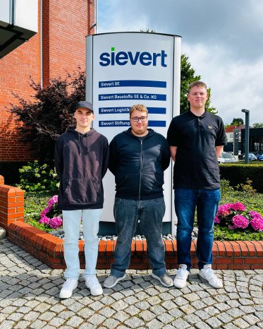 Sievert Logistik_Auszubildende Lengerich 2025.jpg