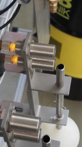 Sensoren überwachen den Maschinentank