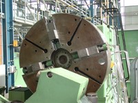 MFD-Walzendrehmaschine mit überholter Planscheibe und neuen MSP-Kraftspannspindeln