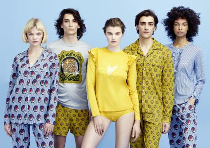 Die Capsule Collection von Viktor&Rolf und CALIDA basiert zu 100 Prozent auf Naturprodukten von CALIDA.