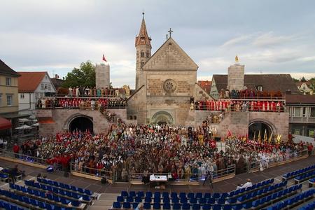 Gigantisches Spektakel der Staufersaga sorgt für Standing Ovations