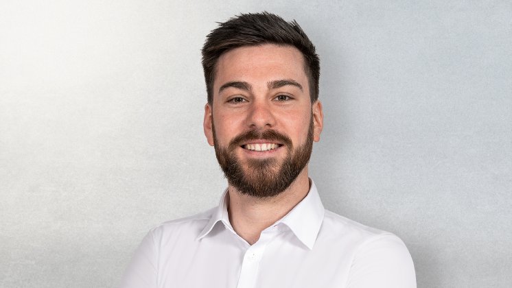 Bild - Sebastian schmelz.jpg