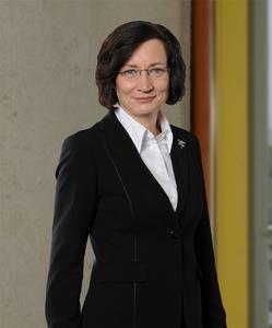 Dr. Annette Beller