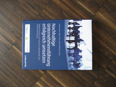Buch Nachhaltige Unternehmensführung erfolgreich umsetzen.JPG