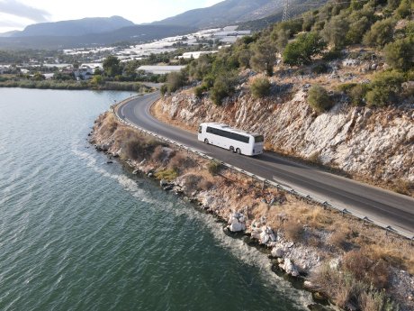 1920_p_bus_eot_man_ecoach_summer_test-01.jpg