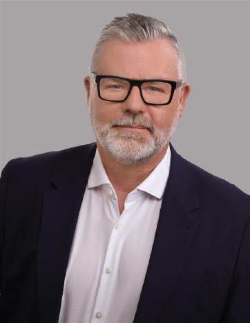 Vertriebsleitung_Dirk Hanisch.jpg
