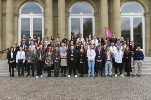 Gruppenfoto aller Landessieger_innen - KD Busch.jpg