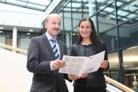 Präsentieren den Wirtschaftslagebericht für das dritte Quartal 2016: IHK-Hauptgeschäftsführerin Elke Döring und Dr. Helmut Kessler, stellvertretender Hauptgeschäftsführer / Foto: IHK