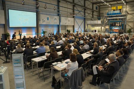 Der FSK mit seiner Fachtagung zu Gast im neuen Technikum der Hennecke GmbH