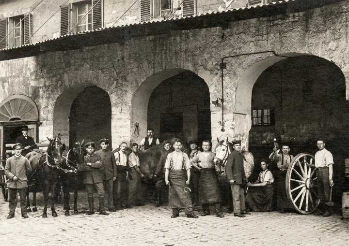 25 Jahre winkler: Vom Handwerksbetrieb zum internationalen Großhändler