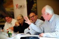v.l.n.r.: Stefan H. Tarach, Erika Kohlhoff, Thomas Posovatz, Dr. Rainer Fuchs
