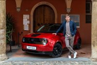 Max Verstappen hat den Honda e Limited Edition getestet