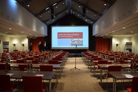 Kurz vor Veranstaltungsbeginn des Simba Kundentages in Frankfurt