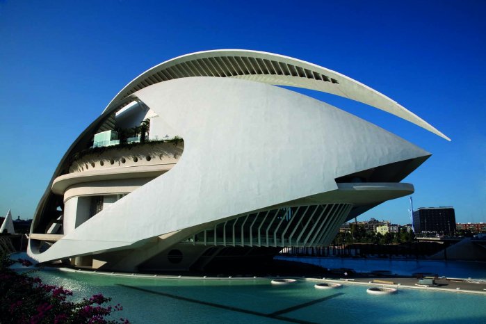 2_Palacio_de_las_Artes_Valencia.jpg