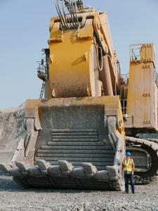Copper Mountain 80 Tons digger