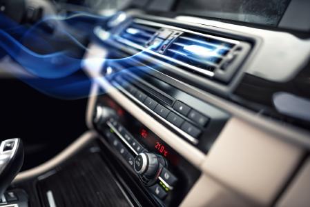 Saubere und frische Luft für die Klimaanlage - mit fahrzeugchemischen Lösungen von PRO-TEC