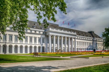 Das kurfürstliche Schloss Koblenz wird die Kulisse der Baulig-Party sein