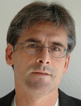 Uni Paderborn - Dr. Dietmar Haubfleisch - 7-08.JPG