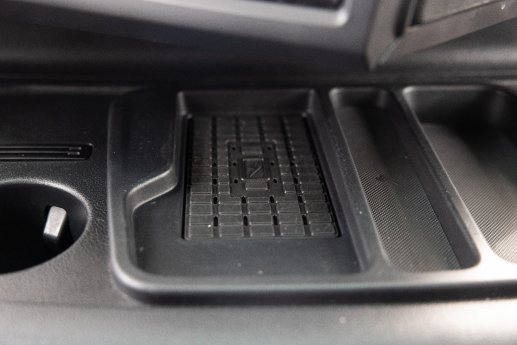 Wireless Charger Mittelkonsole .jpg
