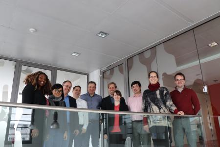 Projektteam SimConDrill, Von links nach rechts: Frau John (PTKA); Frau Nguyen (PTKA); Herr Abels (Fraunhofer ILT); Herr Kleemann (Laserjob); Herr Klass (Klass-Filter GmbH); Herr Steffens (Lunovu); Frau Lanfermann (Fraunhofer ILT); Herr Pham (Optiy); Frau Riester (Laserjob); Herr Bartels (Fraunhofer ILT), Foto: Fraunhofer ILT