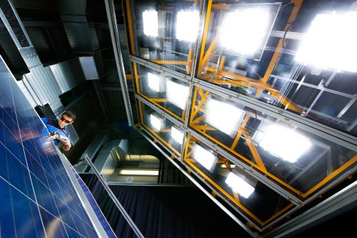 TÜV Rheinland: LED-Lichtquellen zur Nachrüstung in Fahrzeugen